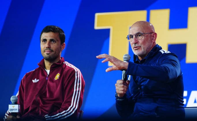 Spain v Argentina - FIFA World Cup, WM, Weltmeisterschaft, Fussball 2026 Final Press Conferences NEW YORK, UNITED STATES - JULY 17: Rodri is seen as head coach Luis de la Fuente speaks during a press conference, PK, Pressekonferenz ahead of the FIFA World Cup 2026 Final match between Spain and Argentina at Fanatics Fest at Javits Center in New York, United States on July 17, 2026. Evrim Aydin Anadolu New York United States. Editorial use only. Please get in touch for any other usage.  Copyright: x2026xAnadoluxEvrimxAydinx