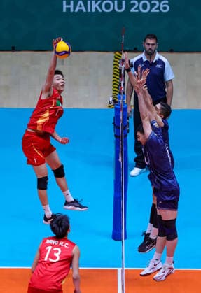 HAIKOU, CHINA - JULY 17: Shao Xingting 1 of Team China spikes the ball during the semifinal match between China and Iran at the 2026 Asian U18 Men s Volleyball Championship on July 17, 2026 in Haikou, Hainan Province of China. China lost to Iran 2-3 and failed to reach the final.  Copyright: xChinaxNewsxServicex 111654891724