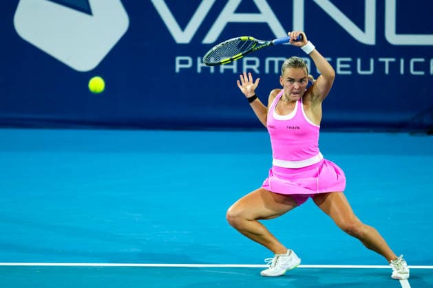 Vanda Pharmaceuticals Athens Open - Day 5 Sara Bejlek of the Czech Republic plays against Clara Tauson of Denmark during their quarterfinal match at the 2026 Vanda Pharmaceuticals Athens Open Women s tennis tournament at the Athens Olympic Tennis Centre in Athens, Greece. Athens Athens Greece  Copyright: xOwenxHammondx originalFilename:hammond-2026vand260717_npxQq.jpg