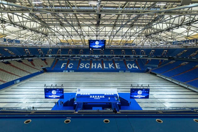 18.07.2026, Mitgliederversammlung 2026 des FC Schalke 04 in der Veltins Arena. Blick in die Veltins Arena und das aufgebaute Podium. Gelsenkirchen Veltins Arena NRW Deutschland xRHR-FOTO DEx *** July 18, 2026, FC Schalke 04 s 2026 General Meeting at the Veltins Arena; a view of the Veltins Arena and the stage that has been set up; Gelsenkirchen, Veltins Arena, North Rhine-Westphalia, Germany xRHR PHOTO DEx Copyright: DennisxEwert RHR-FOTOx RHR-FOTO DE