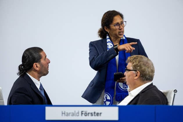 18.07.2026, Mitgliederversammlung 2026 des FC Schalke 04 in der Veltins Arena. v. l. Aufsichtsrat Ender Ulupinar (FC Schalke 04), Aufsichtsrat Steffi Jones (FC Schalke 04), Aufsichtsrat Harald Förster (FC Schalke 04). Gelsenkirchen Veltins Arena NRW Deutschland xRHR-FOTO DEx *** July 18, 2026, FC Schalke 04 2026 General Meeting at the Veltins Arena; from left: Ender Ulupinar, FC Schalke 04 Supervisory Board member; Steffi Jones, FC Schalke 04 Supervisory Board member; Supervisory Board Member Harald Förster, FC Schalke 04, Gelsenkirchen, Veltins Arena, North Rhine-Westphalia, Germany, xRHR PHOTO DEx Copyright: DennisxEwert RHR-FOTOx RHR-FOTO DE