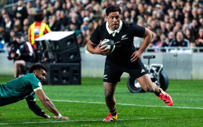 2026 Nations Championship Southern Hemisphere Series, Eden Park, Auckland, New Zealand 18 7 2026 New Zealand All Blacks vs Ireland New Zealand s Anton Lienert-Brown Anton Lienert-Brown 18 7 2026  Copyright: xBrettxPhibbsx xwww.photosport.nzx 260718AllBlacksIreland_079