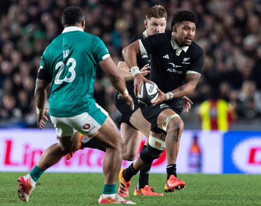 2026 Nations Championship Southern Hemisphere Series, Eden Park, Auckland, New Zealand 18 7 2026 New Zealand All Blacks vs Ireland New Zealand s Ardie Savea breaks past Bundee Aki of Ireland Ardie Savea breaks past Bundee Aki 18 7 2026  Copyright: xBrettxPhibbsx xwww.photosport.nzx 260718AllBlacksIreland_093
