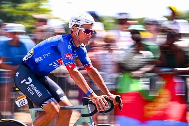 Tour de France 2026 Stage 14 LE MARKSTEIN, FRANCE - JULY 18 : Dillier Silvan (SUI) of Alpecin Premier Tech before the start of the race during stage 14 of the 113rd edition of Tour de France an UCI World Tour 2.UWT cycling road race stage for Men Elite of 155 km with start in Mulhouse and finish in Le Markstein on July 18, 2026 in Le Markstein, France, 18 07 2026 ( Motordriver Kurt Vandenborre - Le Markstein France  Copyright: xGvgx