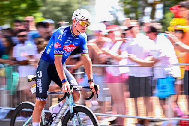 Tour de France 2026 Stage 14 LE MARKSTEIN, FRANCE - JULY 18 : Van Der Poel Mathieu (NED) of Alpecin - Premier Tech before the start of the race during stage 14 of the 113rd edition of Tour de France an UCI World Tour 2.UWT cycling road race stage for Men Elite of 155 km with start in Mulhouse and finish in Le Markstein on July 18, 2026 in Le Markstein, France, 18 07 2026 ( Motordriver Kurt Vandenborre - Le Markstein France  Copyright: xGvgx