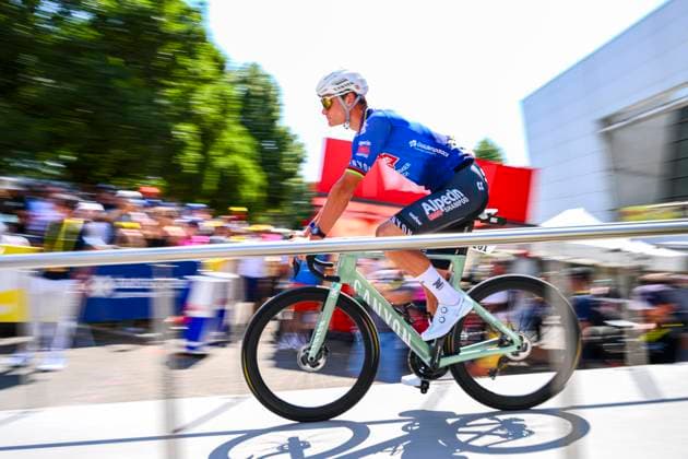 Tour de France 2026 Stage 14 LE MARKSTEIN, FRANCE - JULY 18 : Van Der Poel Mathieu (NED) of Alpecin - Premier Tech before the start of the race during stage 14 of the 113rd edition of Tour de France an UCI World Tour 2.UWT cycling road race stage for Men Elite of 155 km with start in Mulhouse and finish in Le Markstein on July 18, 2026 in Le Markstein, France, 18 07 2026 ( Motordriver Kurt Vandenborre - Le Markstein France  Copyright: xGvgx