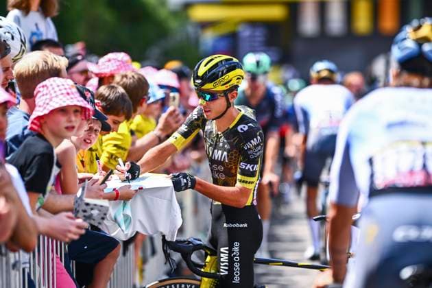 Tour de France 2026 Stage 14 LE MARKSTEIN, FRANCE - JULY 18 : Piganzoli Davide (ITA) of Team Visma Lease a Bike before the start of the race during stage 14 of the 113rd edition of Tour de France an UCI World Tour 2.UWT cycling road race stage for Men Elite of 155 km with start in Mulhouse and finish in Le Markstein on July 18, 2026 in Le Markstein, France, 18 07 2026 ( Motordriver Kurt Vandenborre - Le Markstein France  Copyright: xGvgx