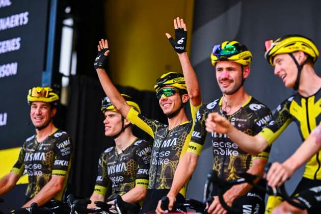 Tour de France 2026 Stage 14 LE MARKSTEIN, FRANCE - JULY 18 : Piganzoli Davide (ITA) of Team Visma Lease a Bike on the podium before the start of race during stage 14 of the 113rd edition of Tour de France an UCI World Tour 2.UWT cycling road race stage for Men Elite of 155 km with start in Mulhouse and finish in Le Markstein on July 18, 2026 in Le Markstein, France, 18 07 2026 ( Motordriver Kurt Vandenborre - Le Markstein France  Copyright: xGvgx