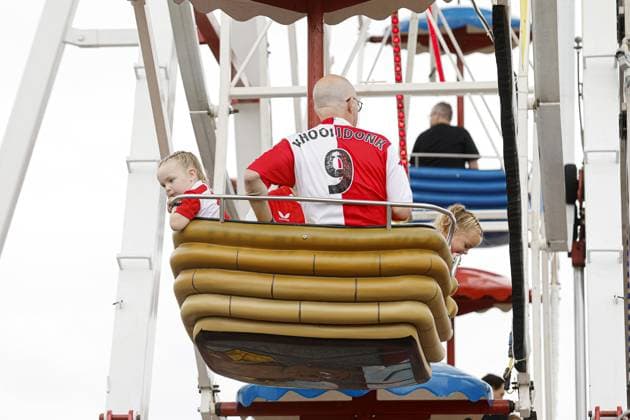 ROTTERDAM - Feyenoord fans during the Feyenoord Festival, formerly the Feyenoord Open Day. At the festival, the players of Feyenoord 1 and Feyenoord Women 1 are presented to the supporters. BART STOUTJESDIJK ANP xVIxANPxSportx xxANPxIVx 563772438 originalFilename: 563772438.jpg