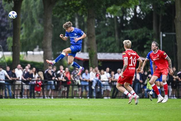 Gent s Tibe De Vlieger, Twente s Kristian Hlynsson and Twente s Wout Weghorst pictured in action during a friendly game between KAA Gent and Dutch FC Twente, at the summer training camp of Belgian first division soccer team KAA Gent in De Lutte, Losser, the Netherlands on Saturday 18 July 2026, to prepare for the upcoming 2026-2027 season. TOM GOYVAERTS TomxGoyvaerts  x181409641x