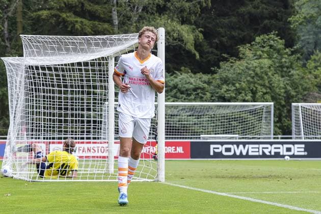 EINDHOVEN , 18-07-2026 , TenCate Stadion De Herdgang , season 2026 2027 , pre season , football , friendly match between PSV and Royale Union Saint-Gilloise picture shows PSV Player Sven Mijnans scores his first goal 3-1 PSV - Royale Union Saint-Gilloise (friendly)  x205085805x Copyright: