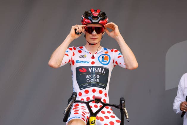 Mulhouse, France JONAS VINGEGAARD (TEAM VISMA LEASE A BIKE) before the start of Stage 14 of the Tour de France 2026, from Mulhouse to Le Markstein Fellering, on July 18, 2026 in Mulhouse, France *** Mulhouse, France JONAS VINGEGAARD OF TEAM VISMA LEASE A BIKE before the start of Stage 14 of the 2026 Tour de France, from Mulhouse to Le Markstein Fellering, on July 18, 2026, in Mulhouse, France Copyright: HMBxMedia JoaquimxFerreira