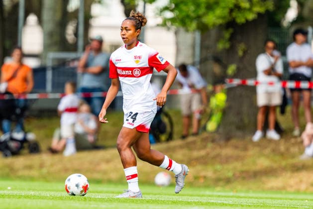Testspiel: VfB Stuttgart vs. 1. FSV Mainz 05; 18.07.2026 Stuttgart, GERMANY - 18. July 2027: Katana Norman (VfB Stuttgart, 24) während dem Testspiel zwischen dem VfB Stuttgart und dem 1. FSV Mainz 05 auf dem Sportgelände des Clubzentrum des VfB Stuttgart. *** Friendly Match: VfB Stuttgart vs. 1. FSV Mainz 05, July 18, 2026, Stuttgart, GERMANY July 18, 2027 Katana Norman VfB Stuttgart, 24, during the friendly match between VfB Stuttgart and 1 FSV Mainz 05 at the sports complex of the VfB Stuttgart Club Center Copyright: xBEAUTIFULxSPORTS Steinx