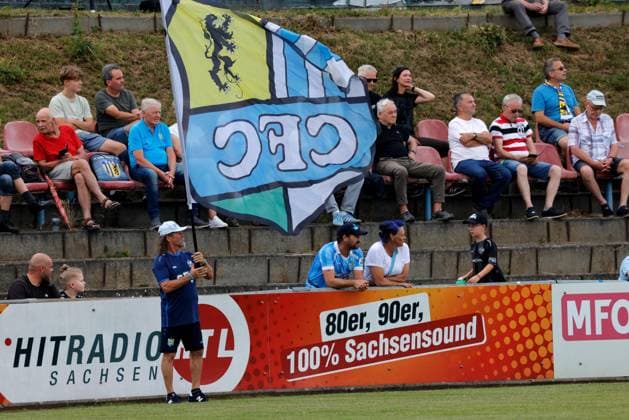 CFC vs Greuther Fürth U23 18.07.2026 Chemnitz, Stadion an der Irkutsker Straße, Fussball, Regionalliga Nordost, , Testspiel , CFC, CFC vs Greuther Fürth U23 Fahnenläufer Gerdl Chemnitz Sachsen BRD *** CFC vs. Greuther Fürth U23, July 18, 2026, Chemnitz, Stadion an der Irkutsker Straße, Sports, Soccer, Northeast Regional League, , Friendly Match, CFC, CFC vs. Greuther Fürth U23, Flag Bearer Gerdl, Chemnitz, Saxony, FRG