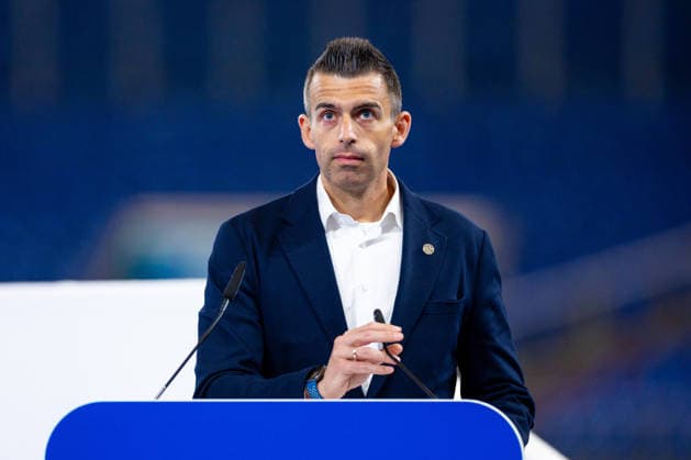 18.07.2026, Mitgliederversammlung 2026 des FC Schalke 04 in der Veltins Arena. Stellv. Vorsitzender des Aufsichtsrates Sven Kirstein (FC Schalke 04). Gelsenkirchen Veltins Arena NRW Deutschland xRHR-FOTO DEx *** July 18, 2026, FC Schalke 04 2026 General Meeting at the Veltins Arena; Sven Kirstein, Vice Chairman of the Supervisory Board, FC Schalke 04, Gelsenkirchen, Veltins Arena, North Rhine-Westphalia, Germany xRHR PHOTO DEx Copyright: DennisxEwert RHR-FOTOx RHR-FOTO DE