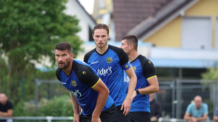 18.07.2026, xrekx, Fussball Testspiel, SV Sandhausen - 1. FC Saarbruecken v.l. Kai Bruenker (1. FC Saarbruecken) Siemen Voet (1. FC Saarbruecken) (DFL DFB REGULATIONS PROHIBIT ANY USE OF PHOTOGRAPHS as IMAGE SEQUENCES and or QUASI-VIDEO) Lautenbach *** July 18, 2026, xrekx, Soccer Friendly Match, SV Sandhausen 1 FC Saarbrücken v l Kai Bruenker 1 FC Saarbrücken Siemen Voet 1 FC Saarbrücken DFL DFB REGULATIONS PROHIBIT ANY USE OF PHOTOGRAPHS AS IMAGE SEQUENCES AND OR QUASI-VIDEO Lautenbach