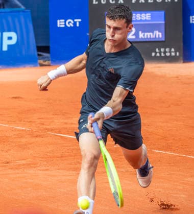 July 18, 2026, Gstaad, Bern, Switzerland: Gstaad Switzerland, 07 18 2026: JUAN MANUEL CERUNDOLO of Argentina is in action during semi-finals of EFG Swiss Open Gstaad ATP, Tennis Herren 250,Tennis Herren 250, which is known as the Swiss Gstaad Open and took place at Roy Emerson Arena in Gstaad, which is located in the famous ski resort of Gstaad and which is located in the Bernese Oberland..RAPHAEL COLLIGNON won 1-7; 7-6; 7-5. Gstaad Switzerland - ZUMAd206 20260718_zip_d206_007 Copyright: xEricxDubostx