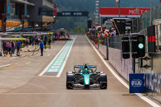 Fernando Alonso (Aston Martin Aramco F1 Team, 14) mit seinem Auto an der Boxenausfahrt, Grosser Preis von Belgien, Motorsport, Formel 1, Saison 2026, 18.07.2026 Grosser Preis von Belgien, Motorsport, Formel 1, Saison 2026, 18.07.2026 Spa Franchorchamps *** Fernando Alonso of the Aston Martin Aramco F1 Team, No. 14, with his car at the pit exit, Belgian Grand Prix, Motorsports, Formula 1, 2026 Season, July 18, 2026 Belgian Grand Prix, Motorsports, Formula 1, 2026 Season, July 18, 2026 Spa-Francorchamps Copyright: xEibner-Pressefoto AlexanderxNeisx EP_ANS