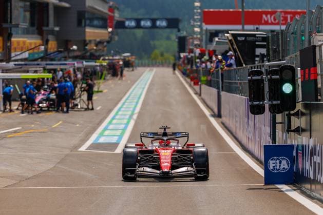 Charles Leclerc (Scuderia Ferrari HP, 16) mit seinem Auto an der Boxenausfahrt, Grosser Preis von Belgien, Motorsport, Formel 1, Saison 2026, 18.07.2026 Grosser Preis von Belgien, Motorsport, Formel 1, Saison 2026, 18.07.2026 Spa Franchorchamps *** Charles Leclerc, Scuderia Ferrari, No. 16, with his car at the pit exit, Belgian Grand Prix, Motorsports, Formula 1, 2026 Season, July 18, 2026 Belgian Grand Prix, Motorsports, Formula 1, 2026 Season, July 18, 2026 Spa-Francorchamps Copyright: xEibner-Pressefoto AlexanderxNeisx EP_ANS