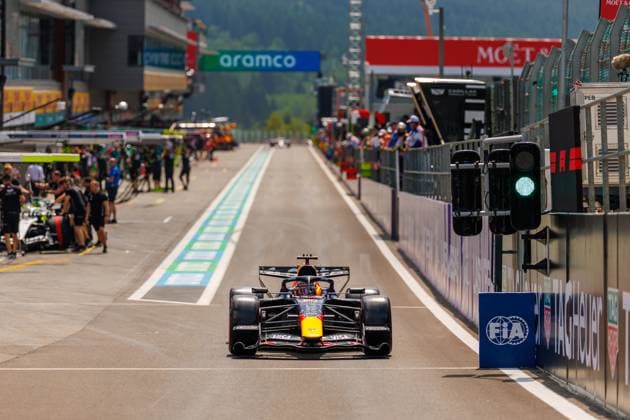 Max Verstappen (Oracle Red Bull Racing, 01) mit seinem Auto an der Boxenausfahrt, Grosser Preis von Belgien, Motorsport, Formel 1, Saison 2026, 18.07.2026 Grosser Preis von Belgien, Motorsport, Formel 1, Saison 2026, 18.07.2026 Spa Franchorchamps *** Max Verstappen of Oracle Red Bull Racing, No. 01, with his car at the pit exit, Belgian Grand Prix, Motorsports, Formula 1, 2026 Season, July 18, 2026 Belgian Grand Prix, Motorsports, Formula 1, 2026 Season, July 18, 2026 Spa-Francorchamps Copyright: xEibner-Pressefoto AlexanderxNeisx EP_ANS