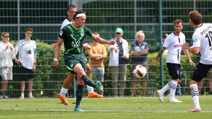 VfL vs Verl, Testspiel Wolfsburg, 18.07.2026, Fußball, Herren, Saison 2026 2027, 2. BL, VfL Wolfsburg vs SC Verl, Testspiel, Fabian Reese (VfL Wolfsburg) Niedersachsen Deutschland *** VfL vs. Verl, Friendly Match, Wolfsburg, July 18, 2026, Soccer, Men s, 2026–2027 Season, 2. Bundesliga, VfL Wolfsburg vs. SC Verl, Friendly Match, Fabian Reese, VfL Wolfsburg, Lower Saxony, Germany