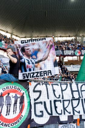 BASEL, SWITZERLAND - JULY 18: Juventus Supporters with banner for the head coach Stephan Lichtsteiner of Basel during the pre-season friendly match between FC Basel 1893 and Juventus at St. Jakob Stadium on July 18, 2026 in Basel, Switzerland. *** BASEL, SWITZERLAND, JULY 18: Juventus fans holding a banner for Basel head coach Stephan Lichtsteiner during the preseason friendly match between FC Basel 1893 and Juventus at St. Jakob Stadium on July 18, 2026, in Basel, Switzerland Copyright: xJustPictures.ch PascalxvonxBürenx jp-en-EuSpIm-Pavo_Fotografie-04873