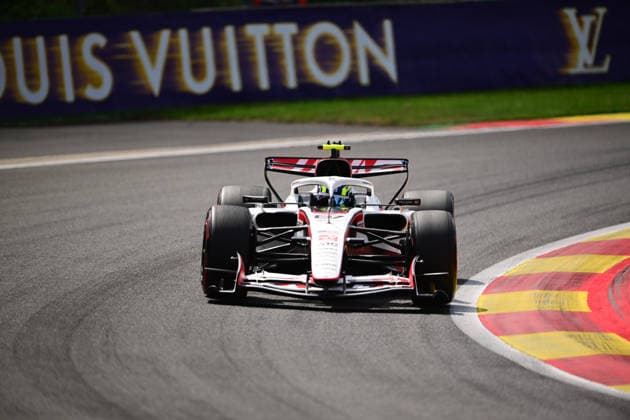 F1 Grand Prix of Belgium - Qualifying Oliver Bearman of the Haas F1 Team drives during qualifying for the Belgian Grand Prix at the Spa-Francorchamps Circuit in Stavelot, Belgium. Stavelot Wallonia Belgium  Copyright: xAndreaxDiodatox originalFilename:diodato-belgiang260718_npXnq.jpg