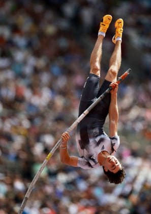 Owen Heard of Great Britain during the Pole Vault Men. The London Athletics Meet, Wanda Diamond League, London Stadium, London, UK - 18 Jul 2026London London Stadium United Kingdom  Copyright: xJamesxMarsh Shutterstockx 16996766z