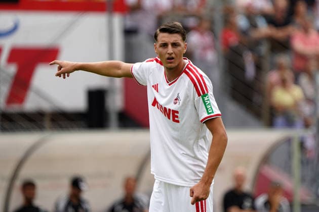 18 .07.2026, Fussball, Köln, Testspiel, Freundschaftsspiel, FC Rheinsüd Köln vs 1.FC Köln, südstadion Köln, Malek El Mala, 1.FC Köln, Aktion, Einzelbild *** July 18, 2026, Soccer, Cologne, Exhibition Match, Friendly Match, FC Rheinsüd Köln vs. 1. FC Köln, Südstadion Cologne, Malek El Mala, 1. FC Köln, Action, Single Frame
