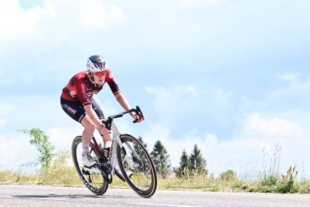Tour de France 2026 Stage 14 LE MARKSTEIN, FRANCE - JULY 18 : Zimmerman Georg (GER) of Lotto Intermarche in action during stage 14 of the 113rd edition of Tour de France an UCI World Tour 2.UWT cycling road race stage for Men Elite of 155 km with start in Mulhouse and finish in Le Markstein on July 18, 2026 in Le Markstein, France, 18 07 2026 ( Motordriver Kurt Vandenborre - Le Markstein France  Copyright: xPeterxDexVoechtx