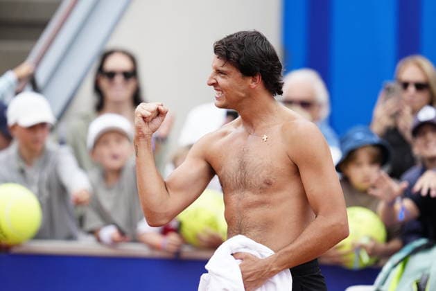 BASTAD, SWEDEN 20260718 Luciano Darderi during the men s semi-final at the Nordea Open tennis match in Bastad. BASTAD SVERIGE x9200x *** BASTAD, SWEDEN July 18, 2026 Luciano Darderi during the men s semifinal at the Nordea Open tennis tournament in Bastad BASTAD, SWEDEN x9200x  Copyright: xBjörnxLarssonxRosvall TTx TENNIS NORDEA OPEN I BASTAD