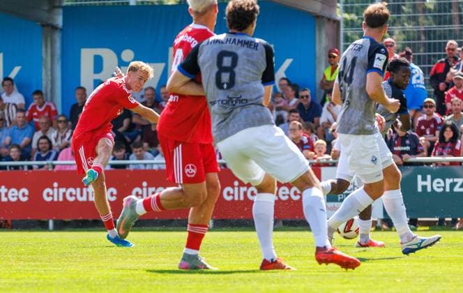 18.07.2026 - Fussball - Saison 2026 2027 - Testspiel Freundschaftsspiel Vorbereitungsspiel: 1. FC Nürnberg Nuernberg FCN ( Club ) - SV Waldhof Mannheim 07 - Sportfoto Zink DaMa - xdaxmax - Eric Porstner (41, 1. FC Nürnberg FCN ) mit Torschuss *** July 18, 2026 Soccer Season 2026–2027 Exhibition Match Friendly Match Preseason Match 1 FC Nürnberg (FCN) vs. SV Waldhof Mannheim 07 Sports Photo by Zink DaMa xdaxmax Eric Porstner 41, 1 FC Nuremberg (FCN) taking a shot on goal