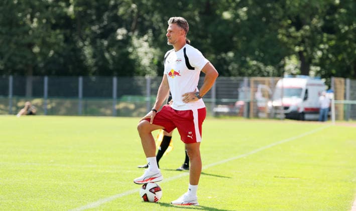 RB Leipzig Ð Altglienicke Testspiel Markranstädt, 18.07.2026, Stadion am Bad, Fussball, Testspiel , RB Leipzig vs. VSG Altglienicke , Im Bild: Trainer Martin Demichelis, RB Leipzig , Nur zur redaktionellen Nutzung. Only editorial use. , *** RB Leipzig vs. Altglienicke Friendly Match, Markranstädt, July 18, 2026, Stadion am Bad, Soccer, Friendly Match, RB Leipzig vs. VSG Altglienicke, Pictured: Coach Martin Demichelis, RB Leipzig, For editorial use only, Picture Point