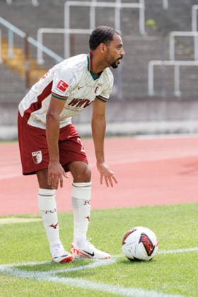 Alexis Claude-Maurice (20, FC Augsburg) beim Spiel zwischen FC Augsburg v BFV-Schwaben-Auswahl, Fussball, Herren, Bundesliga, 2026 2027, Testspiel am 18.07.2026 in Augsburg, Rosenaustadion. Bayern Deutschland *** Alexis Claude Maurice, 20, FC Augsburg, during the match between FC Augsburg and BFV Schwaben Selection, soccer, men s, Bundesliga, 2026–2027, friendly match on July 18, 2026, in Augsburg, Rosenaustadion, Bavaria, Germany