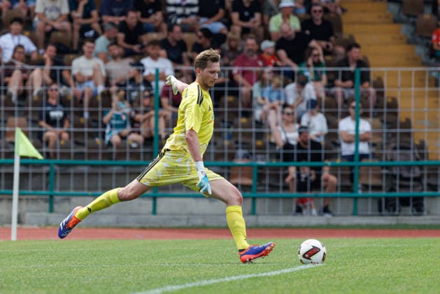 MaximilianEngl (1, BFV-Schwaben-Auswahl) beim Spiel zwischen FC Augsburg v BFV-Schwaben-Auswahl, Fussball, Herren, Bundesliga, 2026 2027, Testspiel am 18.07.2026 in Augsburg, Rosenaustadion. Bayern Deutschland *** MaximilianEngl 1, BFV Schwaben Select Team in the match between FC Augsburg and BFV Schwaben Select Team, soccer, men s, Bundesliga, 2026–2027, friendly match on July 18, 2026, in Augsburg, Rosenaustadion, Bavaria, Germany
