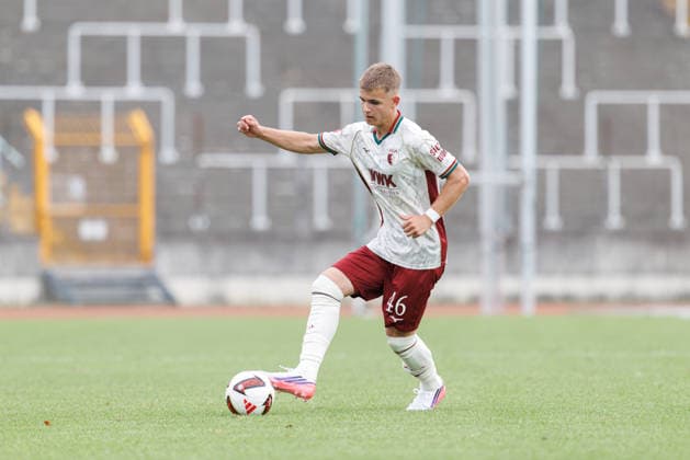 Ben Exner (46, FC Augsburg) beim Spiel zwischen FC Augsburg v BFV-Schwaben-Auswahl, Fussball, Herren, Bundesliga, 2026 2027, Testspiel am 18.07.2026 in Augsburg, Rosenaustadion. Bayern Deutschland *** Ben Exner, 46, FC Augsburg, during the match between FC Augsburg and BFV Schwaben Selection, soccer, men s, Bundesliga, 2026–2027, friendly match on July 18, 2026, in Augsburg, Rosenaustadion, Bavaria, Germany