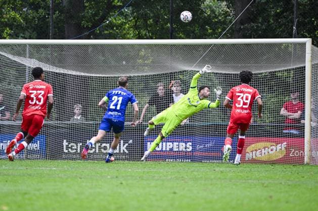 Gent s goalkeeper Kjell Peersman pictured in action during a friendly game between KAA Gent and Dutch FC Twente, at the summer training camp of Belgian first division soccer team KAA Gent in De Lutte, Losser, the Netherlands on Saturday 18 July 2026, to prepare for the upcoming 2026-2027 season. TOM GOYVAERTS TomxGoyvaerts  x181421280x