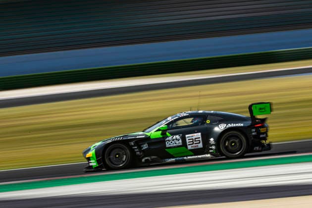 GT World Challenge Misano 2026 - Qualify Gaspard Simon and Maxime Robin drive the number 35 Aston Martin Vantage AMR GT3 EVO of team Walkenhorst Motorsport during Qualifying 1 of the fifth round of the GT World Challenge Europe by AWS at the Misano World Circuit - Marco Simoncelli in Misano, Italy, on July 18, 2026. Misano Italy Italy  Copyright: xFabioxPellicciax originalFilename:pelliccia-gtworldc260718_npYlm.jpg