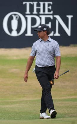 154th Open Golf Championships - Round 3 Aldrich Potgieter of South Africa walks on the 18th green during the British Open Golf Championships at Royal Birkdale in Southport, Britain, 18 July 2026. SOUTHPORT UNITED KINGDOM  Copyright: xADAMxVAUGHANx