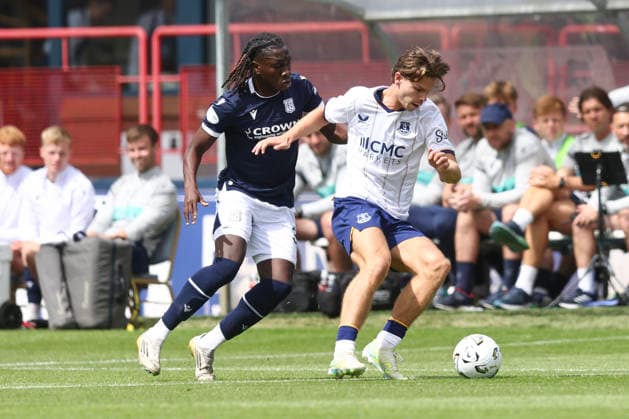 RECORD DATE NOT STATED 18th July 2026; Dens Park, Dundee, Scotland; Friendly Football, Dundee versus Everton; Tyler Dibling of Everton shields the ball from Idris Odutayo of Dundee DavidxYoung