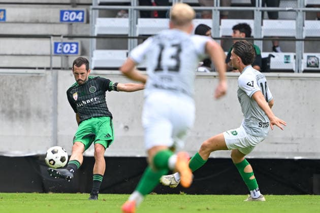 SOCCER - Wacker vs Chemie Leipzig, test match INNSBRUCK,AUSTRIA,18.JUL.26 - SOCCER - ADMIRAL 2.Liga, Regionalliga Nordost, FC Wacker Innsbruck vs BSG Chemie Leipzig, test match. Image shows Alexander Joppich (Wacker) and Valon Aliji (Chemie Leipzig).  GEPAxpictures xDanielxSchoenherr