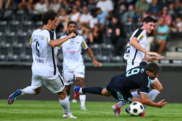 SOCCER - Altach vs Grasshoppers, test match ALTACH,AUSTRIA,18.JUL.26 - SOCCER - ADMIRAL Bundesliga, Super League, SCR Altach vs Grasshopper Club Zuerich, test match. Image shows Vesel Demaku, Rassa Rahmani (Altach), Nikolas Muci (Grashoppers) and Benedikt Zech (Altach).  GEPAxpictures xOliverxLerch