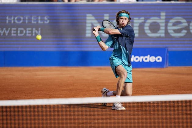 BASTAD, SWEDEN 20260718 Russia s Andrey Rublev during the men s singles semifinal tennis match between Russia s Andrey Rublev and Chile s Alejandro Tabilo at the Nordea Open in Bastad. BASTAD SWEDEN x9200x *** BASTAD, SWEDEN, July 18, 2026: Russia s Andrey Rublev during the men s singles semifinal tennis match between Russia s Andrey Rublev and Chile s Alejandro Tabilo at the Nordea Open in Bastad, BASTAD, SWEDEN x9200x  Copyright: xBjörnxLarssonxRosvall TTx TENNIS NORDEA OPEN IN BASTAD
