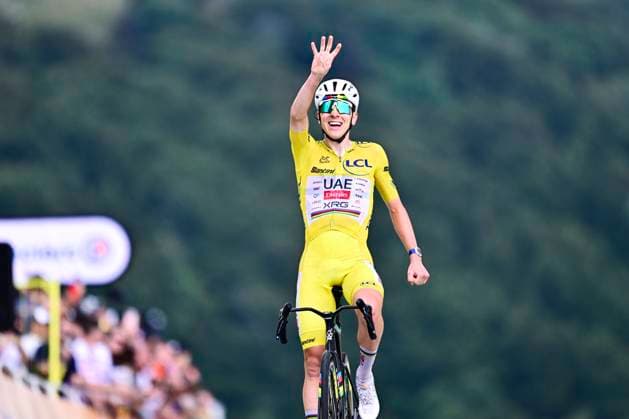 Tour de France 2026 Stage 14 LE MARKSTEIN, FRANCE - JULY 18 : Pogacar Tadej (SLO) of UAE Team Emirates XRG celebrating his victory during stage 14 of the 113rd edition of Tour de France an UCI World Tour 2.UWT cycling road race stage for Men Elite of 155 km with start in Mulhouse and finish in Le Markstein on July 18, 2026 in Le Markstein, France, 18 07 2026 ( Motordriver Kurt Vandenborre - Le Markstein France  Copyright: xPeterxDexVoechtx