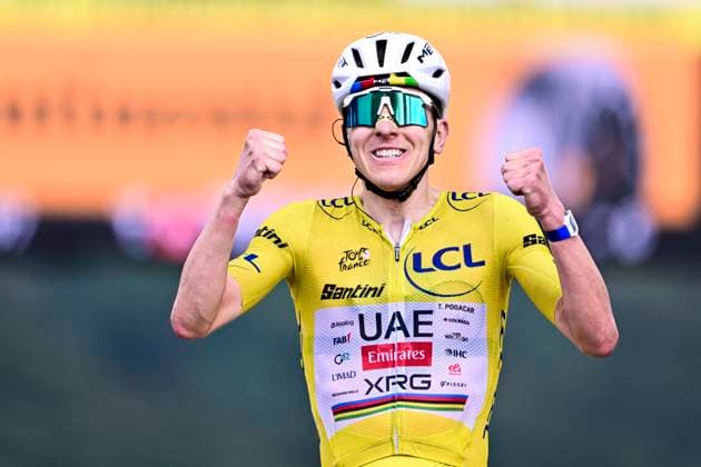 Tour de France 2026 Stage 14 LE MARKSTEIN, FRANCE - JULY 18 : Pogacar Tadej (SLO) of UAE Team Emirates XRG celebrating his victory during stage 14 of the 113rd edition of Tour de France an UCI World Tour 2.UWT cycling road race stage for Men Elite of 155 km with start in Mulhouse and finish in Le Markstein on July 18, 2026 in Le Markstein, France, 18 07 2026 ( Motordriver Kurt Vandenborre - Le Markstein France  Copyright: xPeterxDexVoechtx
