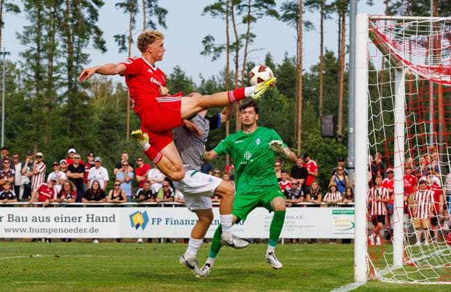 18.07.2026 - Fussball - Saison 2026 2027 - Testspiel Freundschaftsspiel Vorbereitungsspiel: 1. FC Nürnberg Nuernberg FCN ( Club ) - SV Waldhof Mannheim 07 - Sportfoto Zink DaMa - xdaxmax - Piet Scobel (19, 1. FC Nürnberg FCN ) gg Mathias Heiligenstein (38, SV Waldhof Mannheim 07 SVW07 ) Jan Niemann (16, SV Waldhof Mannheim 07 SVW07 ) *** July 18, 2026 Soccer Season 2026–2027 Exhibition Match Friendly Match Preseason Match 1 FC Nürnberg (FCN) vs. SV Waldhof Mannheim 07 (SVW07) Sports Photo by Zink DaMa xdaxmax Piet Scobel 19, 1 FC Nuremberg FCN vs. Mathias Heiligenstein 38, SV Waldhof Mannheim 07 SVW07 Jan Niemann 16, SV Waldhof Mannheim 07 SVW07