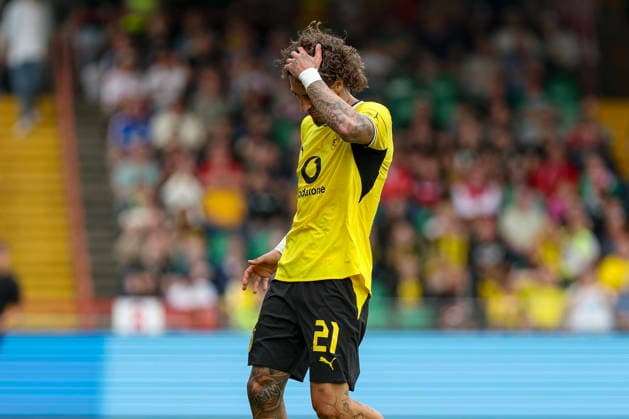 18.07.2026, GER, Fussball, Herren, Vorbereitungsspiel, Saison 2026 2027, Rot-Weiß Oberhausen - Borussia Dortmund Fabio Silva (BVB) ist enttäuscht Oberhausen Stadion Niederrhein Nordrhein-Westfalen Deutschland *** July 18, 2026, GER, Soccer, Men s, Preseason Match, 2026–2027 Season, Rot-Weiß Oberhausen vs. Borussia Dortmund, Fabio Silva, BVB is disappointed, Oberhausen Stadium, Lower Rhine, North Rhine-Westphalia, Germany Copyright: xAdrianxSchlüterx
