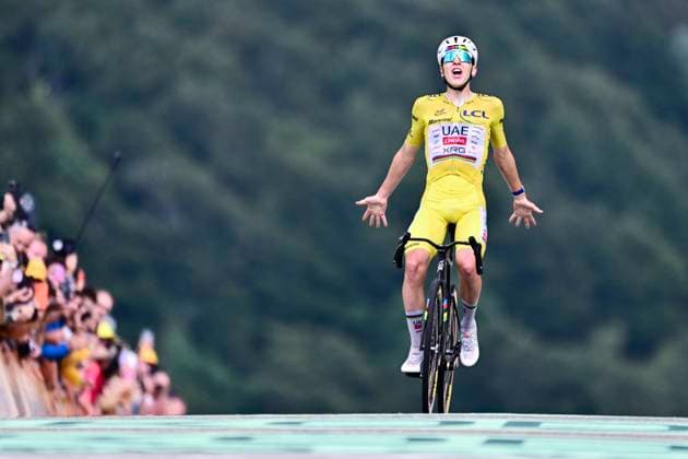 Tour de France 2026 Stage 14 LE MARKSTEIN, FRANCE - JULY 18 : Pogacar Tadej (SLO) of UAE Team Emirates XRG celebrating his victory during stage 14 of the 113rd edition of Tour de France an UCI World Tour 2.UWT cycling road race stage for Men Elite of 155 km with start in Mulhouse and finish in Le Markstein on July 18, 2026 in Le Markstein, France, 18 07 2026 ( Motordriver Kurt Vandenborre - Le Markstein France  Copyright: xPeterxDexVoechtx