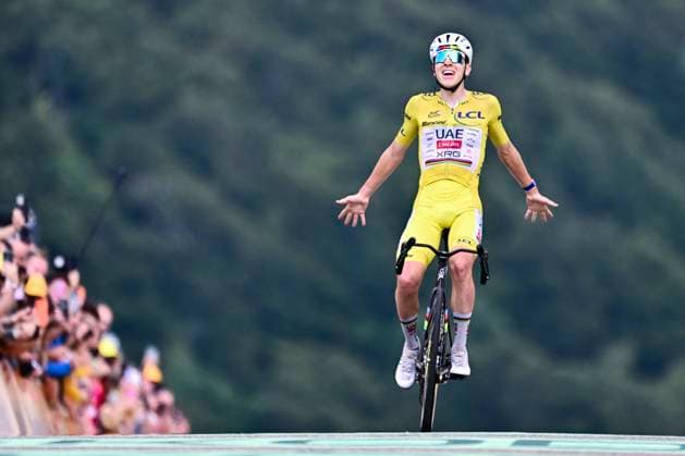 Tour de France 2026 Stage 14 LE MARKSTEIN, FRANCE - JULY 18 : Pogacar Tadej (SLO) of UAE Team Emirates XRG celebrating his victory during stage 14 of the 113rd edition of Tour de France an UCI World Tour 2.UWT cycling road race stage for Men Elite of 155 km with start in Mulhouse and finish in Le Markstein on July 18, 2026 in Le Markstein, France, 18 07 2026 ( Motordriver Kurt Vandenborre - Le Markstein France  Copyright: xPeterxDexVoechtx