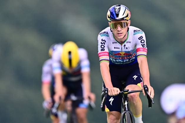 Tour de France 2026 Stage 14 LE MARKSTEIN, FRANCE - JULY 18 : Evenepoel Remco (BEL) of Red Bull BORA Hansgrohe at the finish line during stage 14 of the 113rd edition of Tour de France an UCI World Tour 2.UWT cycling road race stage for Men Elite of 155 km with start in Mulhouse and finish in Le Markstein on July 18, 2026 in Le Markstein, France, 18 07 2026 ( Motordriver Kurt Vandenborre - Le Markstein France  Copyright: xPeterxDexVoechtx